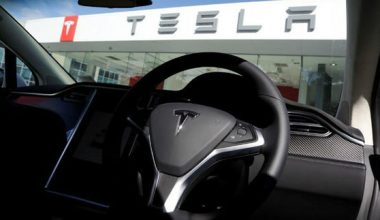 Tesla Artan Elektrikli Araç Rekabeti ile Karşı Karşıya