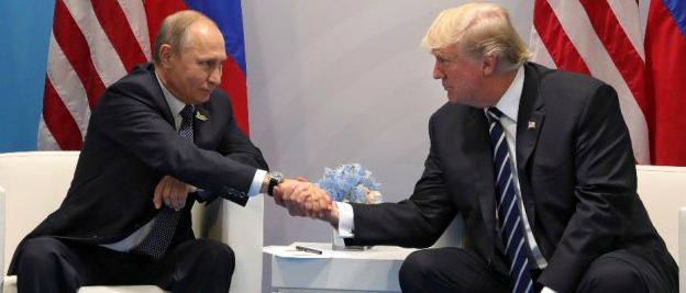 Trump ve Putin ilk kez karşı karşıya
