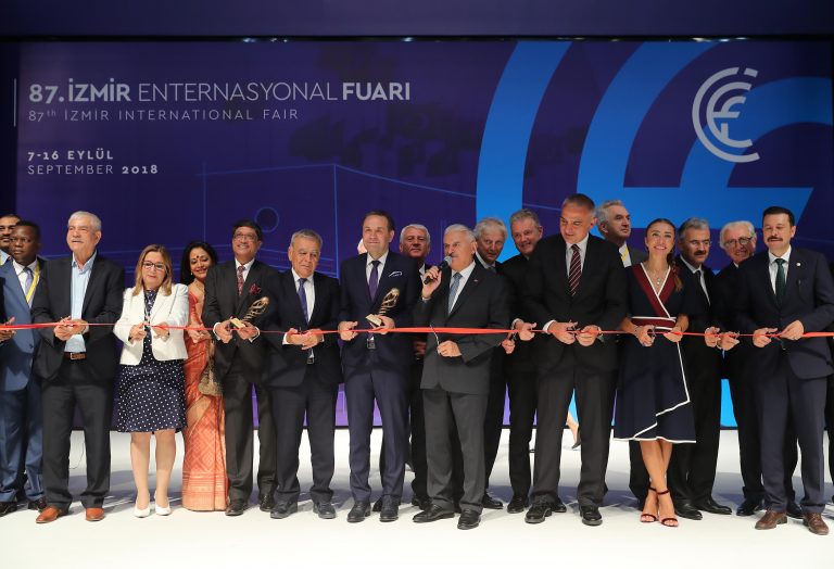 Binali Yıldırım 87. İzmir Enternasyonal Fuarı Açılış Törenine katıldı