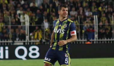Emre Belözoğlu Kalmasını İstiyor