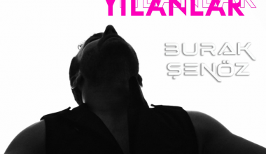 Burak Şenöz şarkının ismini özellikle Yılanlar koyduğunu söyledi. Burak Şenöz şarkının ismini özellikle Yılanlar koyduğunu söyledi.