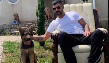 Zuhat Altunç Kimdir? Nerelidir? Zuhat Altunç Kimdir? Nerelidir?