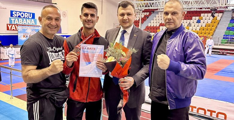 Ankara’da bulunan prestijli Taha Akgül Spor Salonu, Kerim Yazıharman ve İbrahim Murat Gündüz’ün nezaket ziyaretine ev sahipliği yaptı